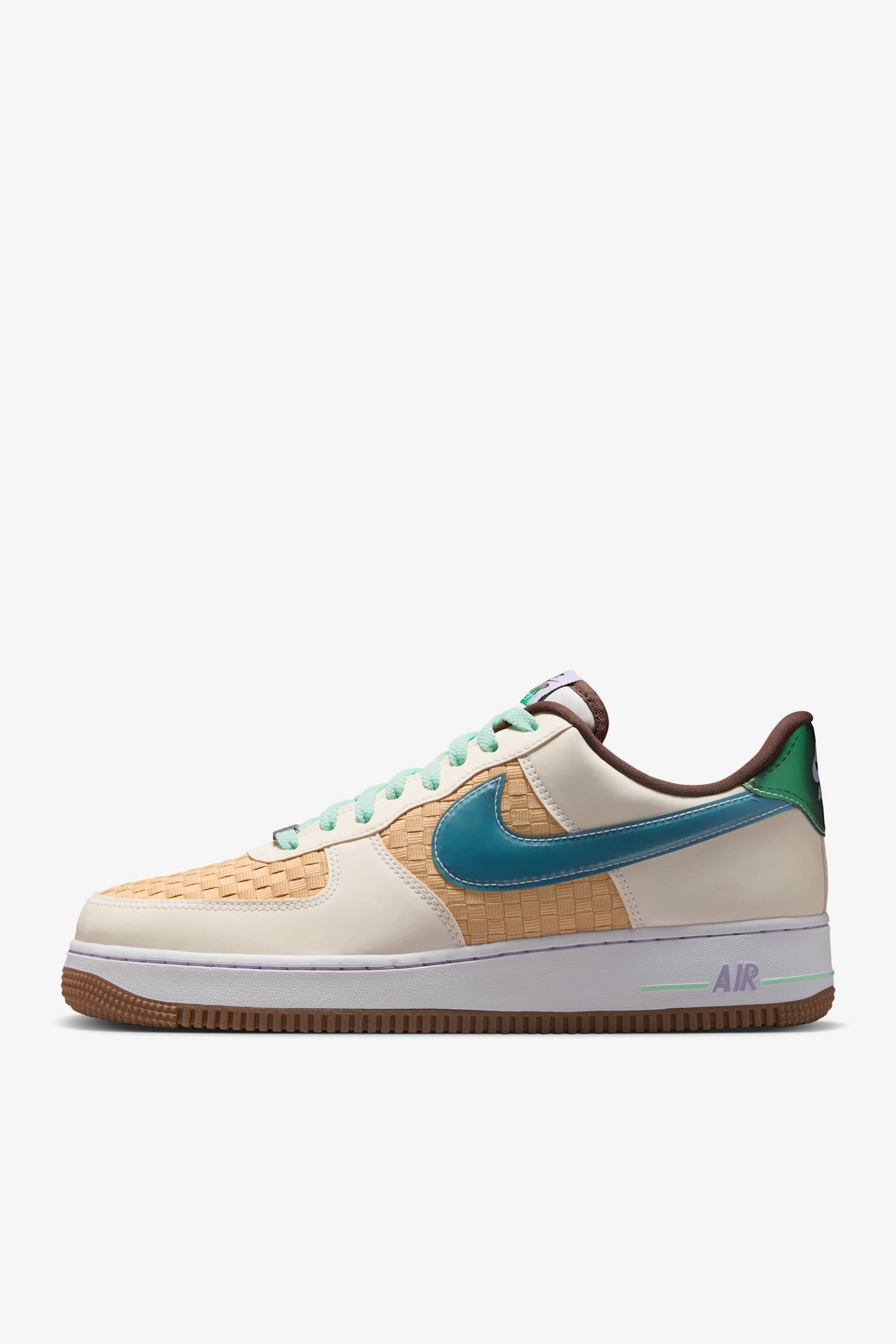 NIKE公式】エア フォース 1 'Sesame and White' (IB5722-100 NIKE公式】エア フォース 1 'Sesame and White' (IB5722-100